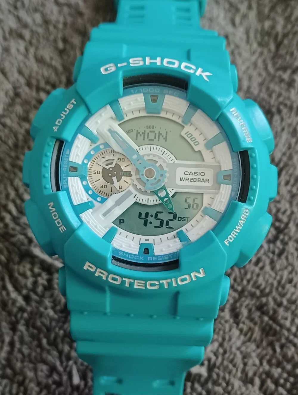 CASIO G-SHOCK GA110SN ( UNISEX )